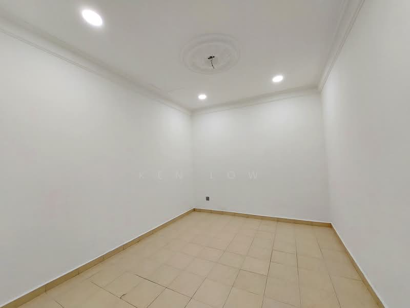 Rumah Teres 1.5 Tingkat untuk Dijual di Taman Maju Satu (Kajang) - Ken Low - Interior - PropertyGuru.com.my