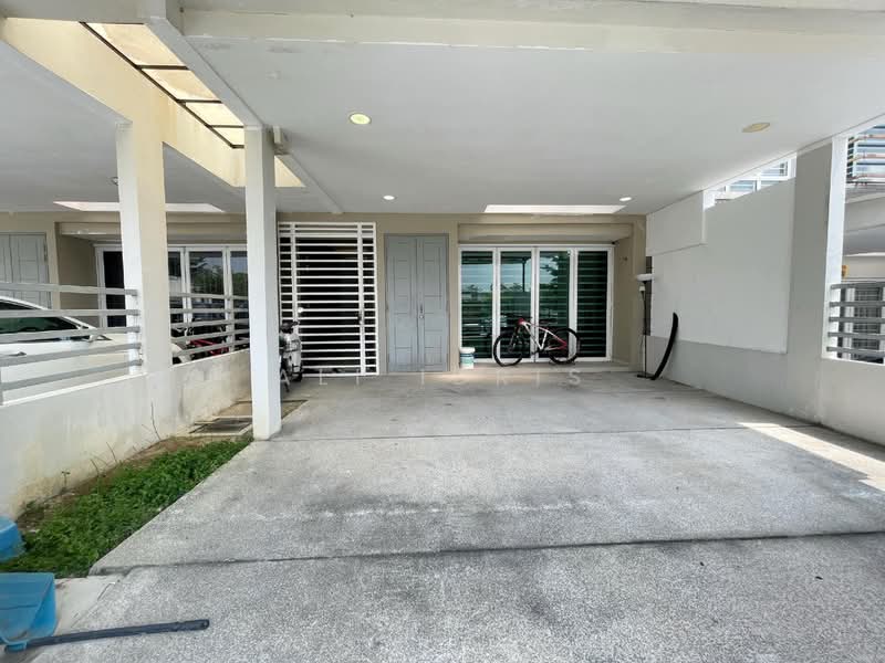 2-storey Terraced House for Sale in TTDI Grove (Kajang) - Ali Idris - Exterior - PropertyGuru.com.my