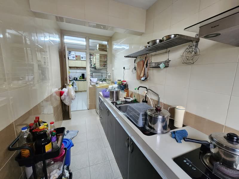 2-storey Terraced House for Sale in Bandar Kinrara (Selangor) - Steven Tan - Kitchen - PropertyGuru.com.my