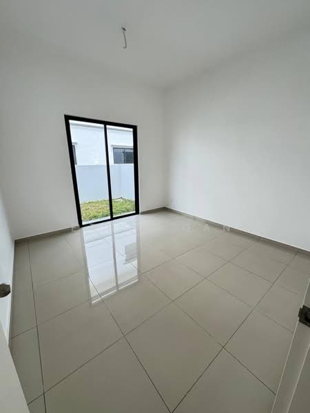 Rumah Teres 2 Tingkat untuk Disewa di Taman Ekoflora (Johor Bahru) - Ethan Gan - PropertyGuru.com.my
