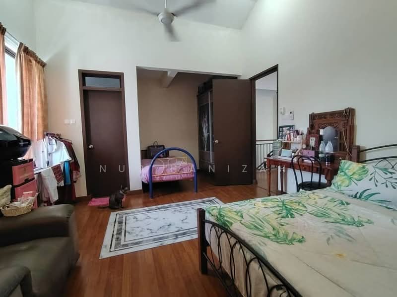 Rumah Berkembar untuk Dijual di Puncak Bestari (Puncak Alam) - Nur Hanizah - Bedroom - PropertyGuru.com.my