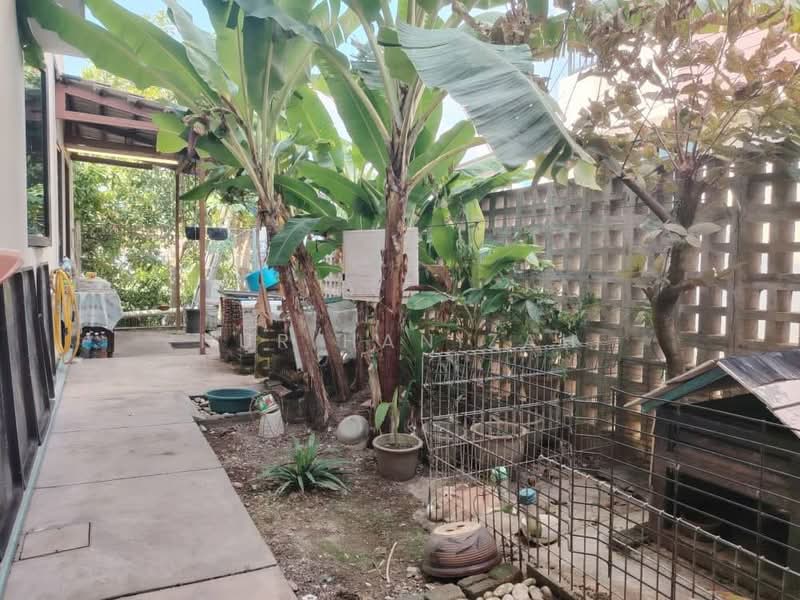 Rumah Berkembar untuk Dijual di Puncak Bestari (Puncak Alam) - Nur Hanizah - Exterior - PropertyGuru.com.my