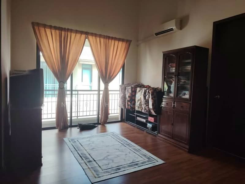 Rumah Berkembar untuk Dijual di Puncak Bestari (Puncak Alam) - Nur Hanizah - Living Room - PropertyGuru.com.my