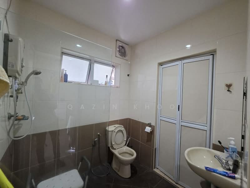 Rumah Teres 2 Tingkat untuk Dijual di Ipoh Garden (Ipoh) - Qazin Khoo - Bathroom - PropertyGuru.com.my