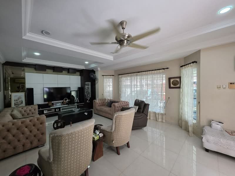 Rumah Teres 2 Tingkat untuk Dijual di Ipoh Garden (Ipoh) - Qazin Khoo - Living Room - PropertyGuru.com.my