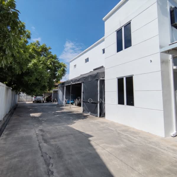 Factory for Rent in Taman Perindustrian Kinrara (Bandar Kinrara) - Waymond . - Exterior - PropertyGuru.com.my