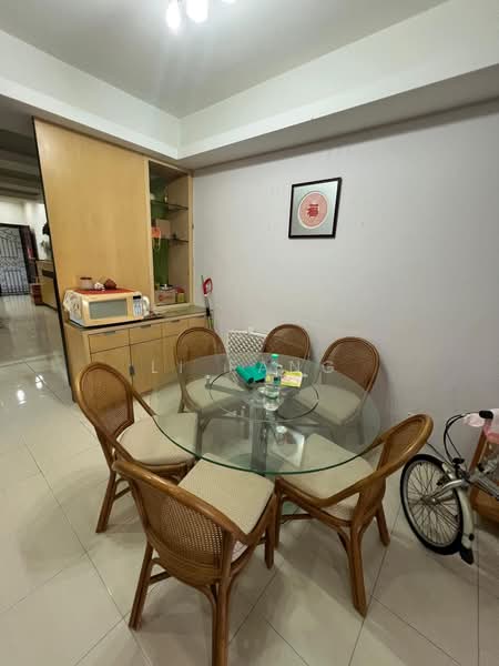 Kondominium untuk Dijual di Desa Gemilang - Li Fang - Dining Room - PropertyGuru.com.my