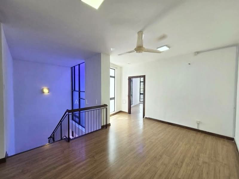 2-storey Terraced House for Sale in Laman Glenmarie (Shah Alam) - Ali Idris - Interior - PropertyGuru.com.my