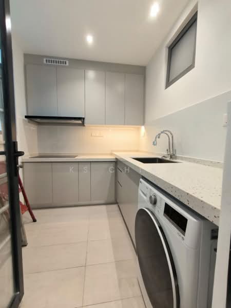 Service Residence for Sale at Sunway Belfield - KS Chia - Kitchen - PropertyGuru.com.my