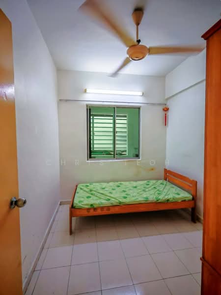 Pangsapuri untuk Dijual di Taman Kang Har Tong - Chris Teoh - Bedroom - PropertyGuru.com.my