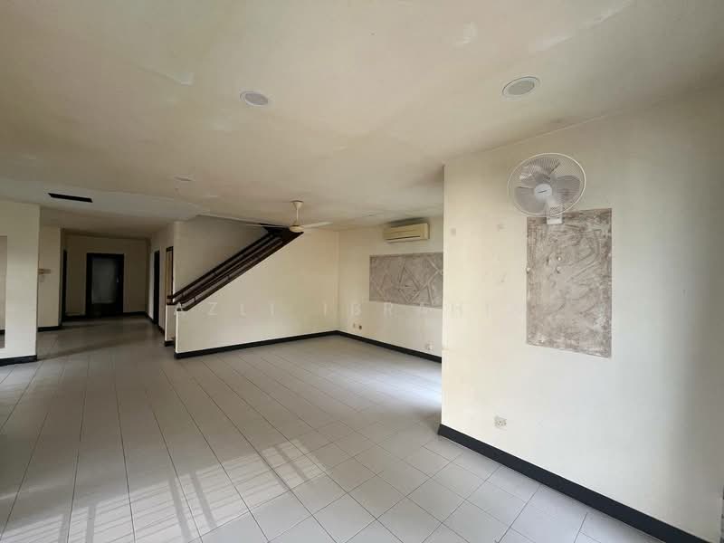 Semi-Detached House for Sale in Presint 10 (Putrajaya) - Azli Ibrahim - Interior - PropertyGuru.com.my
