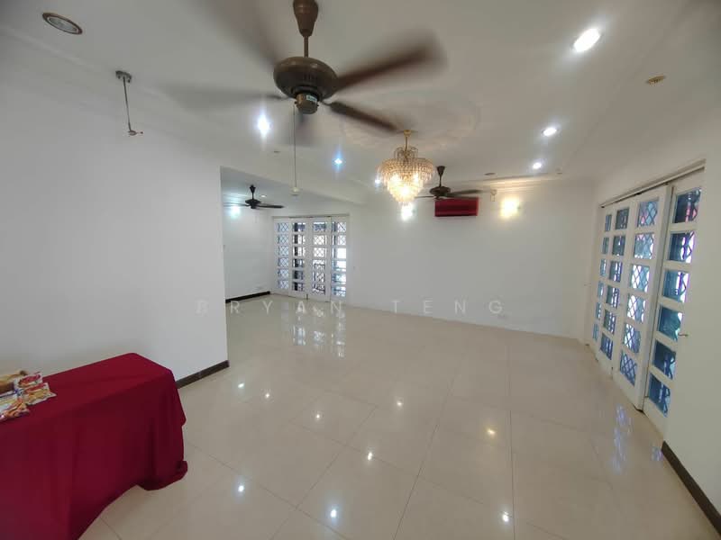 Semi-Detached House for Sale in Batu Uban (Gelugor) - Bryan Teng - Living Room - PropertyGuru.com.my