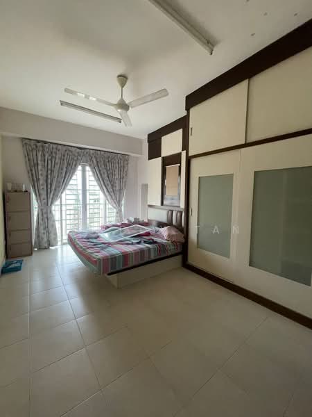 Condominium for Sale at Vista Gambier - Freddy Tan - Bedroom - PropertyGuru.com.my