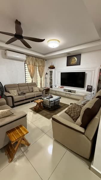 Rumah Teres 2.5 Tingkat untuk Dijual di Seremban (Negeri Sembilan) - Lee . - Living Room - PropertyGuru.com.my
