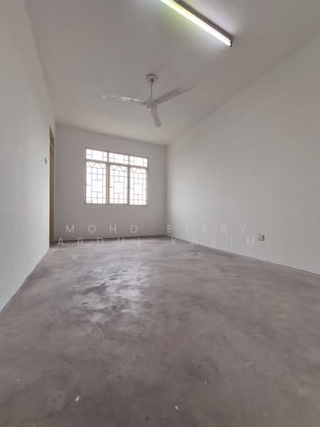Apartment for Sale at Mentari Court - Mohd Fikry Abdul Karim - Interior - PropertyGuru.com.my
