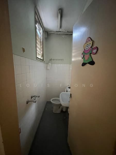 2-storey Terraced House for Sale in Kepong Baru (Kepong) - Louis Foong - Bathroom - PropertyGuru.com.my