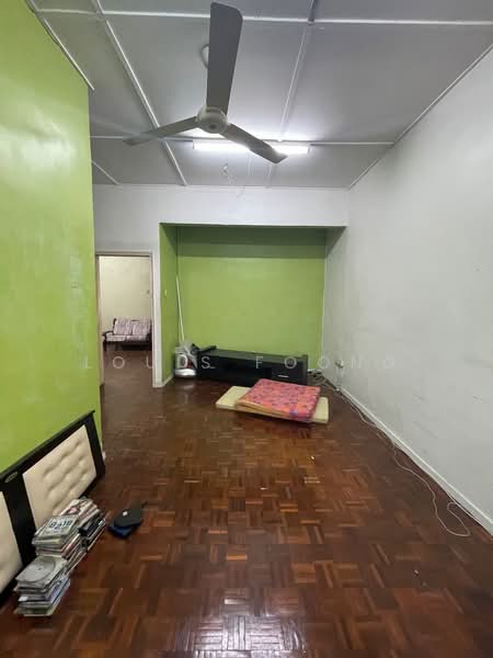 2-storey Terraced House for Sale in Kepong Baru (Kepong) - Louis Foong - Living Room - PropertyGuru.com.my
