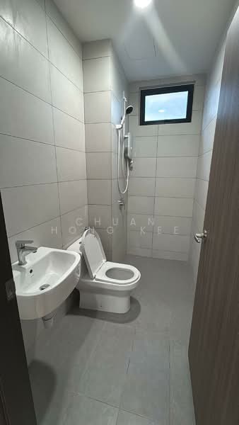 Servis Apartment untuk Disewa di Meldrum Heights (Residensi Meldrum) - Chuan Hong Kee - Bathroom - PropertyGuru.com.my