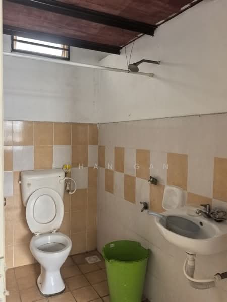 Flat for Sale at Flat Bukit Indah - Ethan Gan - PropertyGuru.com.my