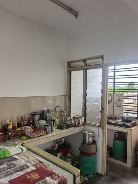 Flat for Sale at Flat Bukit Indah - Ethan Gan - PropertyGuru.com.my