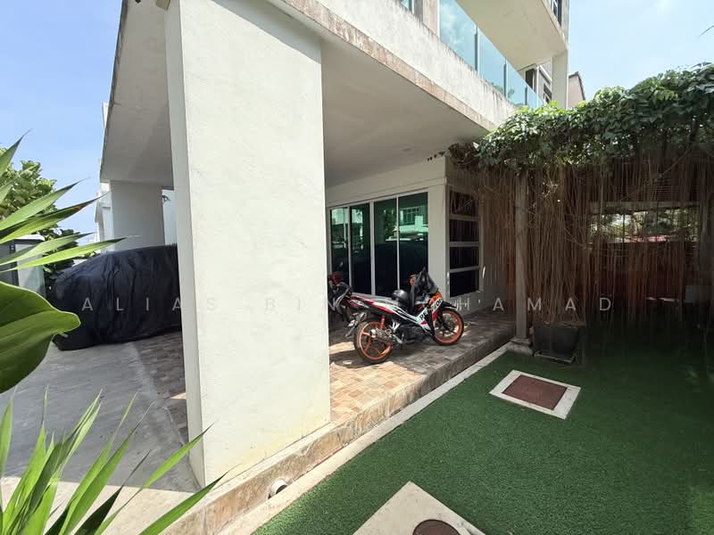 Semi-Detached House for Sale in Kampung Bukit Besar (Bukit Besar) - Alias Bin Mohamad - PropertyGuru.com.my