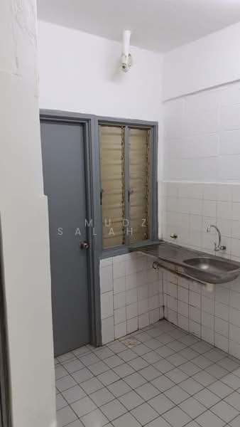 Rumah Flat untuk Dijual di Sri Cempaka - Mudz Salahuddin - Interior - PropertyGuru.com.my