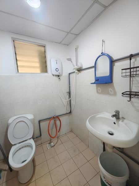 Condominium for Rent at Warisan City View - Adelyn Lee - Bathroom - PropertyGuru.com.my