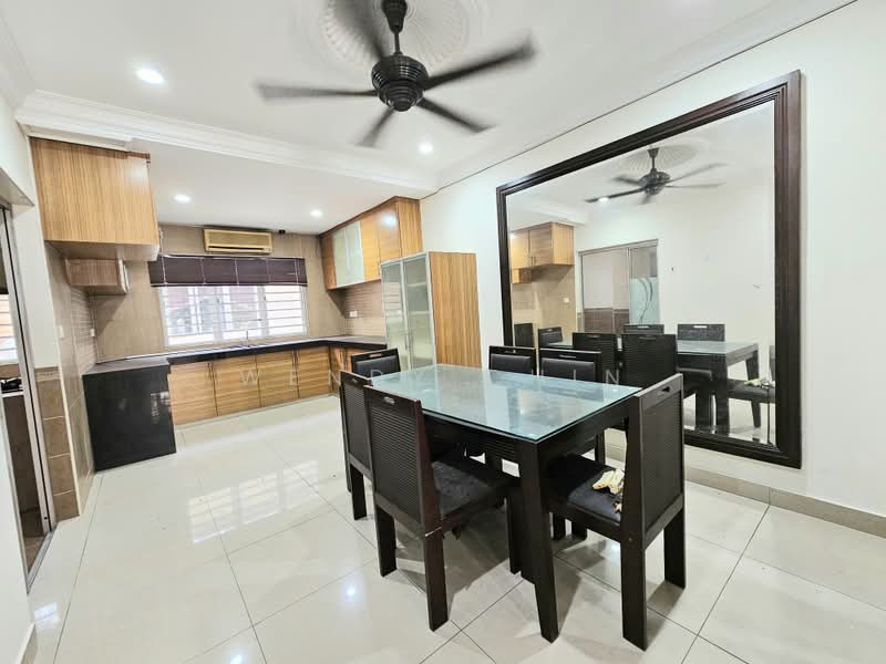 2-storey Terraced House for Sale in TAMAN PUCHONG UTAMA (Puchong) - Wendy Chin - Dining Room - PropertyGuru.com.my