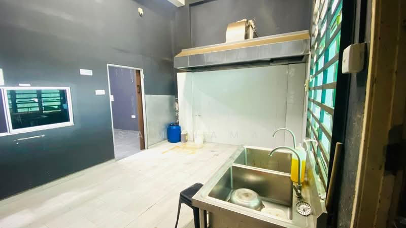 Shop for Rent in Kuantan (Pahang) - Sam Jamal - Kitchen - PropertyGuru.com.my