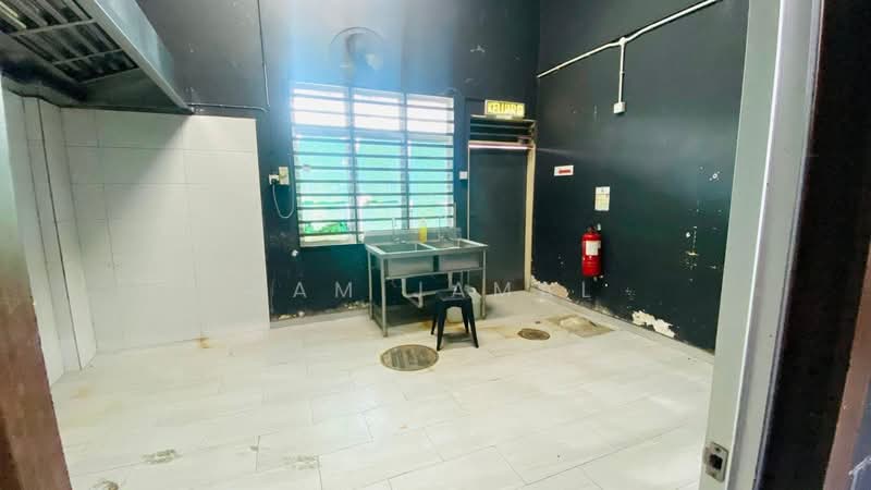 Shop for Rent in Kuantan (Pahang) - Sam Jamal - Kitchen - PropertyGuru.com.my