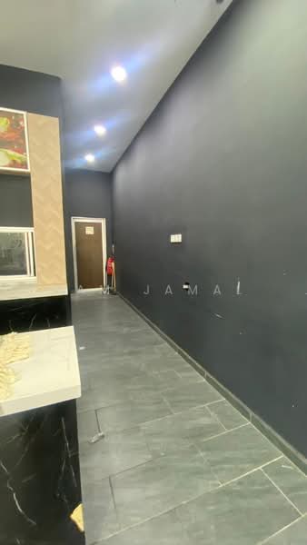 Shop for Rent in Kuantan (Pahang) - Sam Jamal - Interior - PropertyGuru.com.my