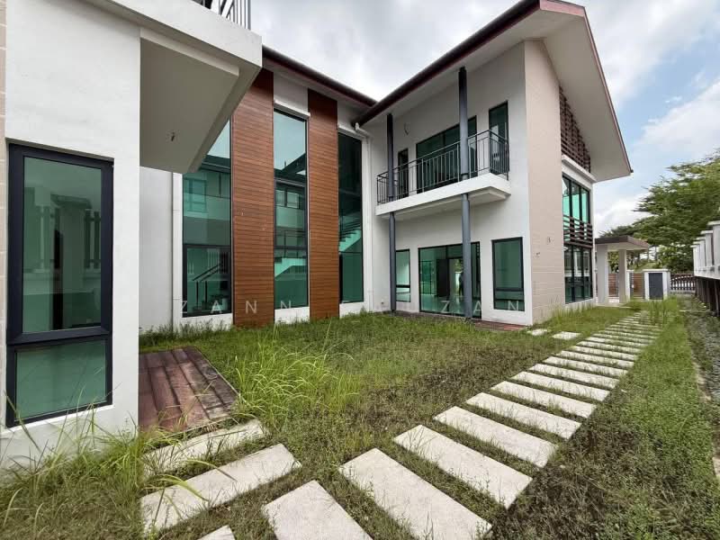Bungalow for Sale in Subang Bestari (Shah Alam) - Zann Fauzan - Exterior - PropertyGuru.com.my