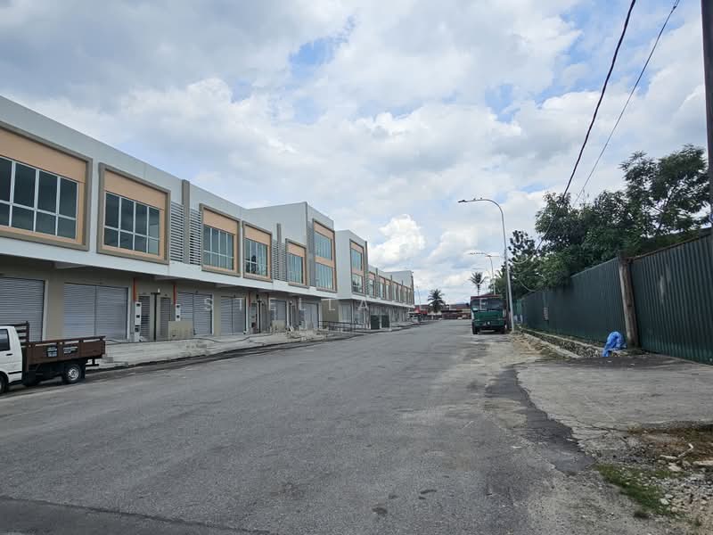 Shop for Rent in Balakong (Selangor) - Stella Lee - Exterior - PropertyGuru.com.my