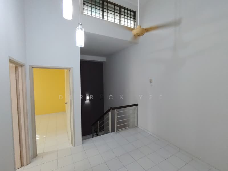 Rumah Berkembar untuk Dijual di Taman Tasik Utama (Bukit Katil) - Derrick Yee - Interior - PropertyGuru.com.my