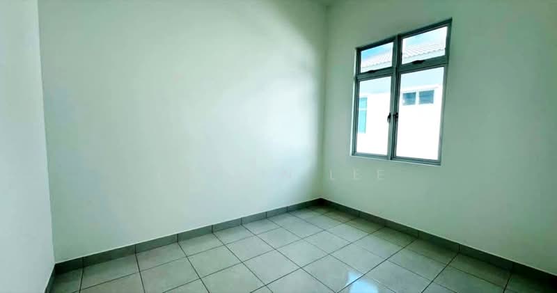 1-storey Terraced House for Sale in Bandar Putra (Kulai) - Calvin Lee - PropertyGuru.com.my