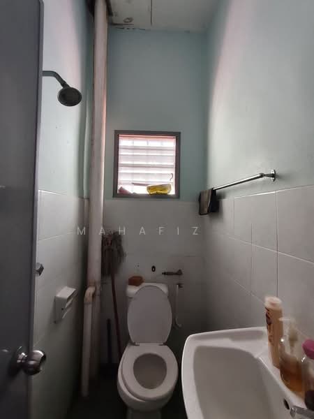 Rumah Teres 2 Tingkat untuk Dijual di Taman Lestari Putra (Seri Kembangan) - Mahafiz . - PropertyGuru.com.my