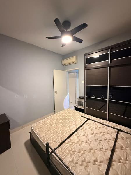 Pangsapuri untuk Dijual di Kipark Apartment - Ong Lih Shyan - Bedroom - PropertyGuru.com.my
