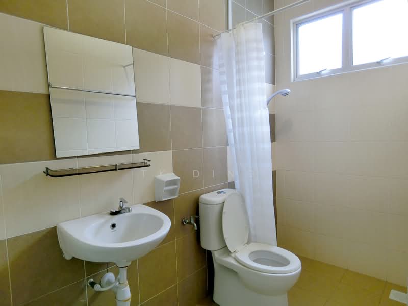 2-storey Terraced House for Sale in Taman Desaru Utama (Pengerang) - TK Ding - Bathroom - PropertyGuru.com.my