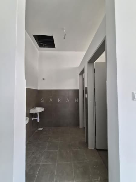 Kedai / Pejabat untuk Disewa di Cyber 10 (Cyberjaya) - Sarah . - PropertyGuru.com.my