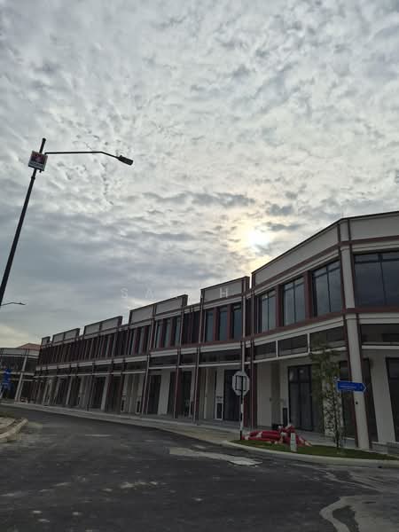 Kedai / Pejabat untuk Disewa di Cyber 10 (Cyberjaya) - Sarah . - PropertyGuru.com.my