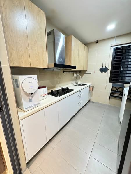 Service Residence for Sale at LakePark Residence @ KL North - Ken Lai - Kitchen - PropertyGuru.com.my