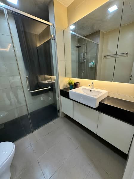 Service Residence for Sale at LakePark Residence @ KL North - Ken Lai - Bathroom - PropertyGuru.com.my