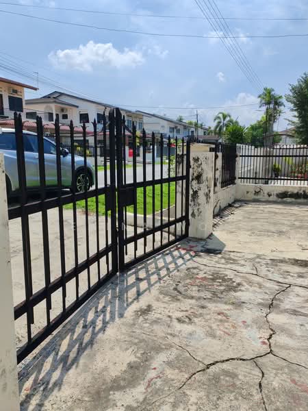 Semi-Detached House for Sale in Taman Mansion (Ipoh) - Selina Wong - PropertyGuru.com.my