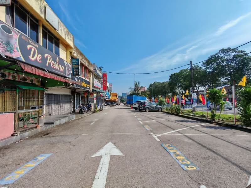 Shop / Office for Sale in Taman Ungku Tun Aminah (Skudai) - Ong Lih Shyan - Exterior - PropertyGuru.com.my