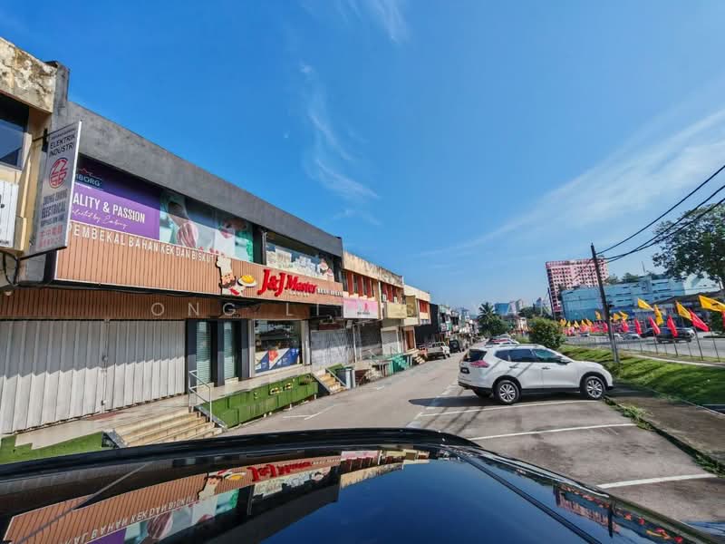 Shop / Office for Sale in Taman Ungku Tun Aminah (Skudai) - Ong Lih Shyan - Exterior - PropertyGuru.com.my