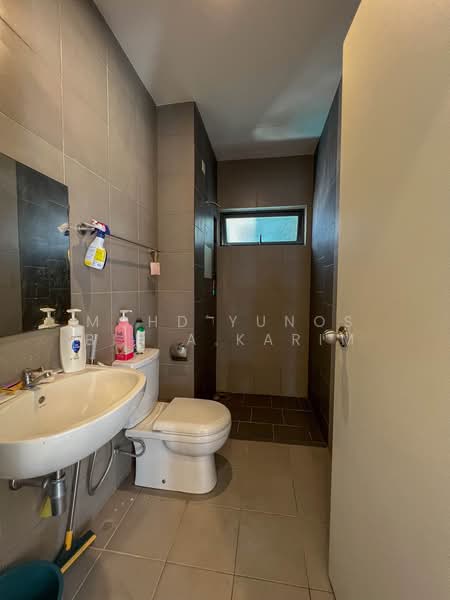 Servis Apartment untuk Dijual di Sunway Gandaria - Mohd Yunos Bin A.Karim - Bathroom - PropertyGuru.com.my