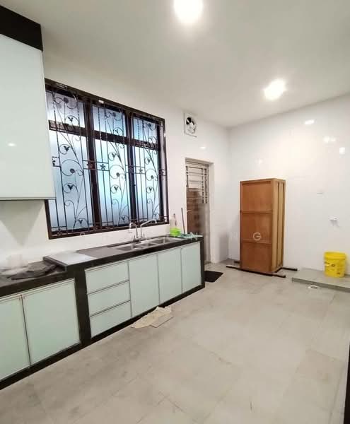 Semi-Detached House for Sale in Skudai (Johor) - Sharon Ng - Kitchen - PropertyGuru.com.my