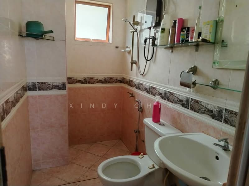 Condominium for Sale at Pandan Mewah Heights - Xindy Chia - Bathroom - PropertyGuru.com.my