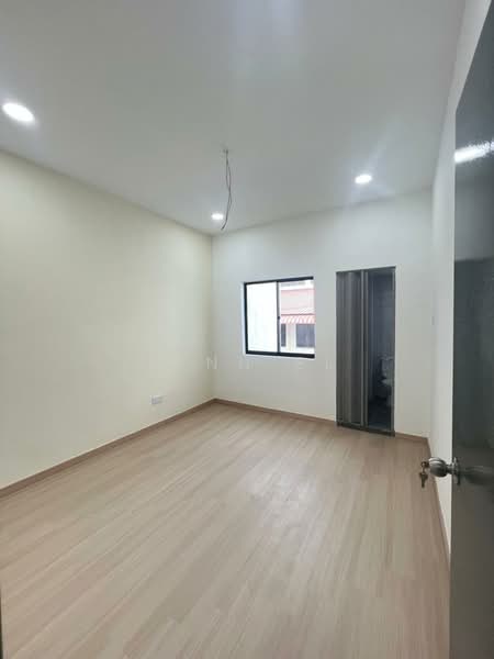 Rumah Teres 2 Tingkat untuk Dijual di Taman Sri Skudai (Skudai) - Lynn SL - Interior - PropertyGuru.com.my