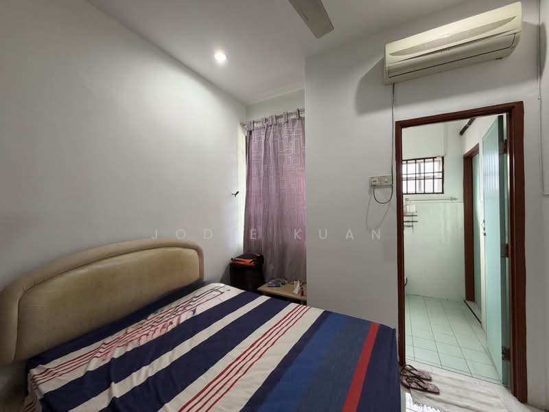 2-storey Terraced House for Sale in Taman Lapangan Melodi (Ipoh) - Jodie Kuan - BEDROOM 2 - PropertyGuru.com.my